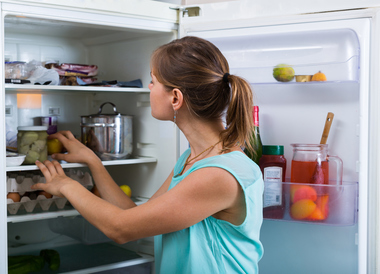 Tips for Keeping Your Refrigerator Clean and Organized