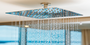 Rain Shower Head: Pros and Cons